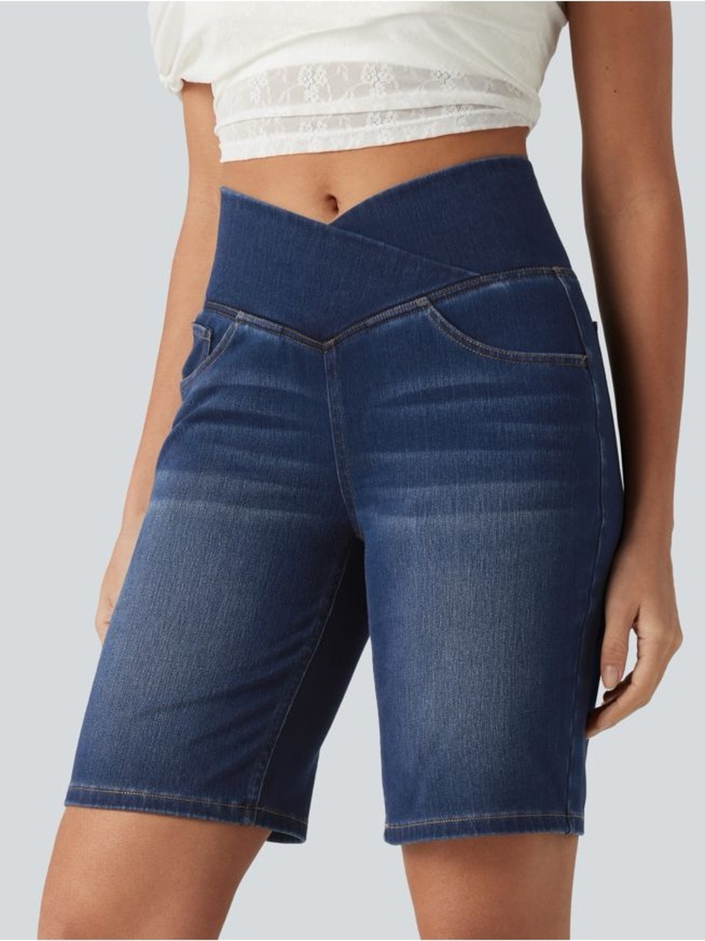 HALARA Flex Denim High Rise Crossover Waist Blue Jean Bermuda Shorts Women’s S